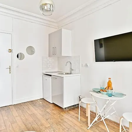 Apartment Montparnasse - Iii Paris