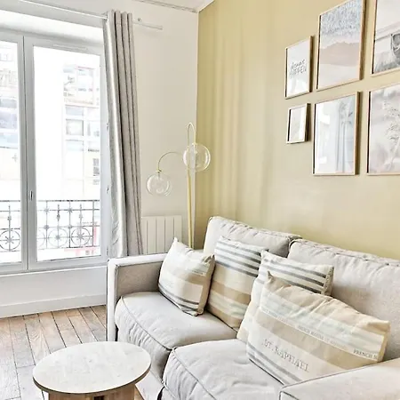 Apartment Montparnasse - Iii *